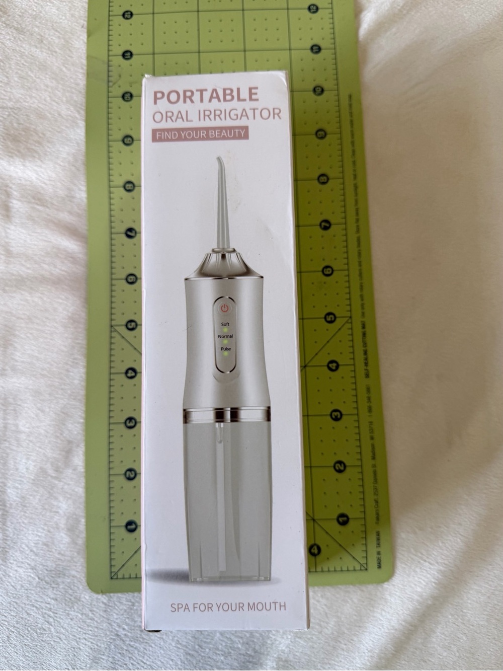 Portable Oral Irrigator - pink NIB